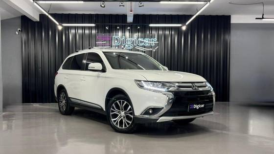MITSUBISHI OUTLANDER 2.0 COMFORT 16V GASOLINA 4P AUTOMÁTICO MITSUBISHI OUTLANDER 2.0 COMFORT 16V GASOLINA 4P AUTOMÁTICO